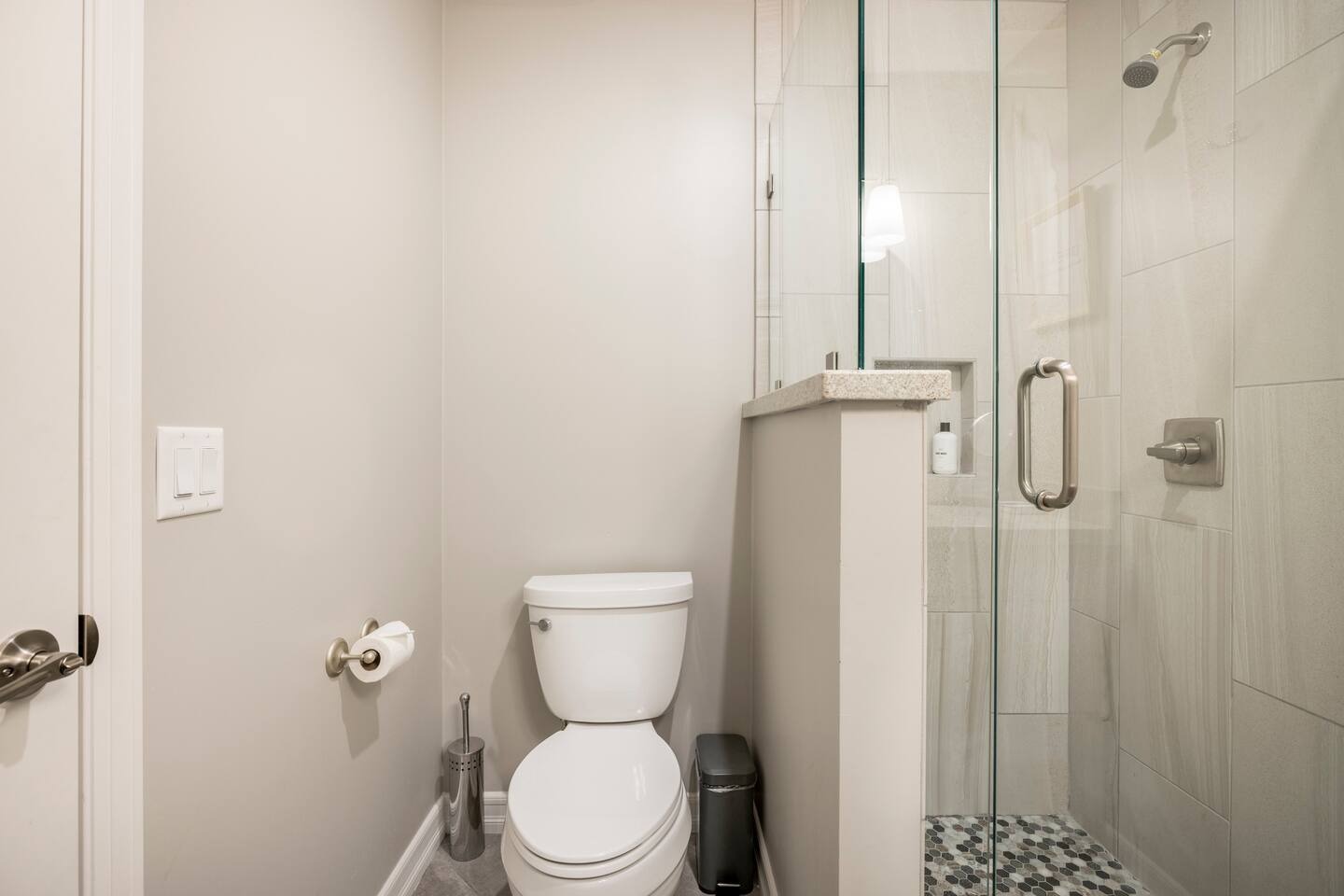 Photo of 3037 E Clarendon Ave, Phoenix — description pending